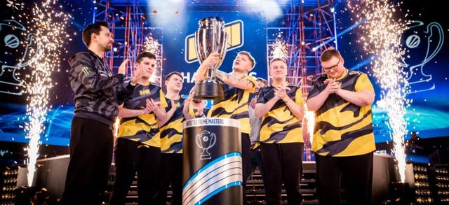 皇马与巴萨 皇马与巴萨